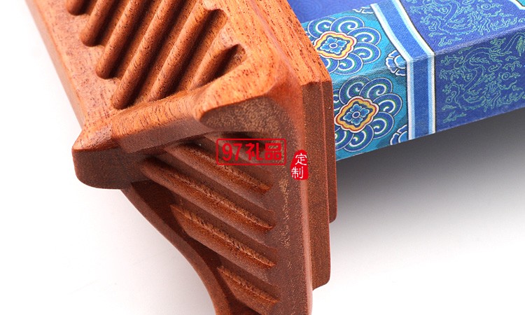 達州市民營經(jīng)濟大會屏風(fēng)擺件案例