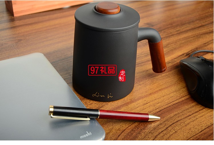 紫砂杯、紅木簽字筆商務(wù)套裝