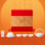 把中秋的溫柔調(diào)進(jìn)香里，拆開(kāi)就是滿屋團(tuán)圓氣一禮盒藏盡中秋月